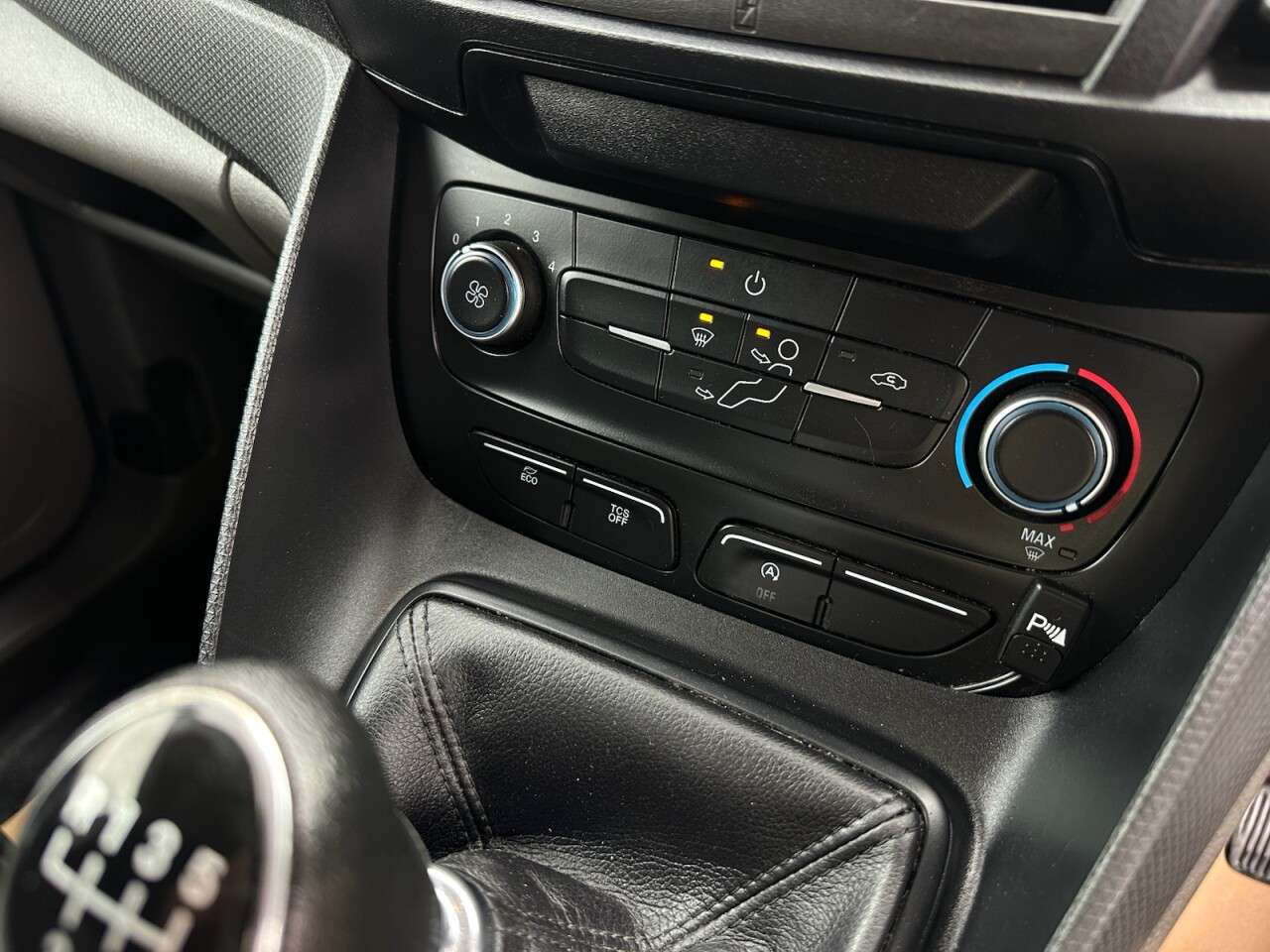 2019 FORD TRANSIT CONNECT 2019 FORD TRANSIT CONNECT