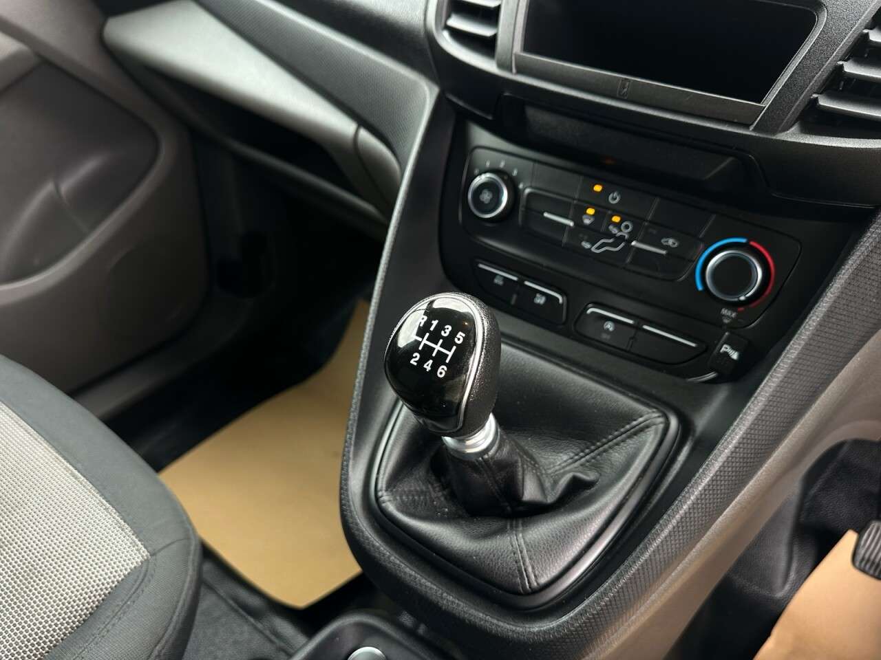 2019 FORD TRANSIT CONNECT 2019 FORD TRANSIT CONNECT
