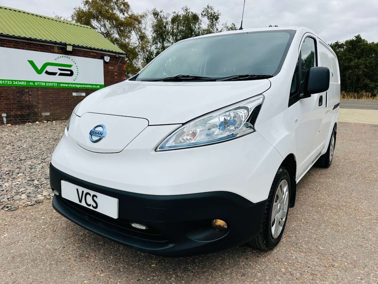 A 2021 NISSAN E-NV200 40kWh Acenta Panel Van 5dr Electric Auto SWB (Quick Charge) (109 ps) A 2021 NISSAN E-NV200 40kWh Acenta Panel Van 5dr Electric Auto SWB (Quick Charge) (109 ps)