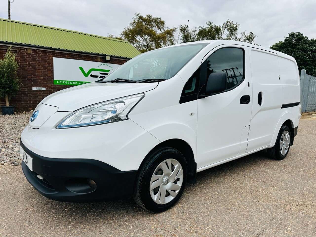 A 2021 NISSAN E-NV200 40kWh Acenta Panel Van 5dr Electric Auto SWB (Quick Charge) (109 ps) A 2021 NISSAN E-NV200 40kWh Acenta Panel Van 5dr Electric Auto SWB (Quick Charge) (109 ps)