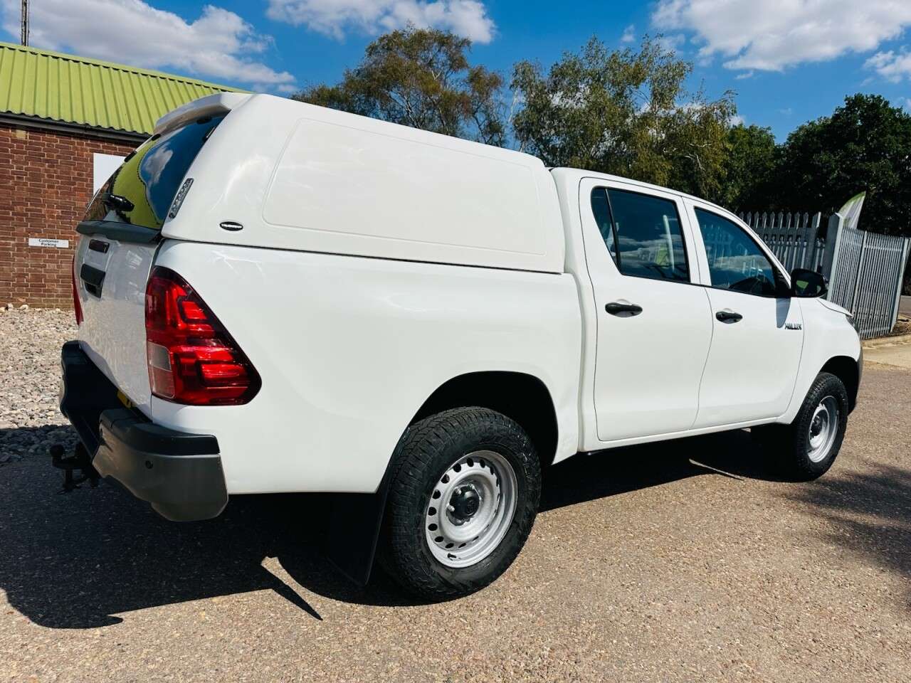 2019 TOYOTA HILUX 2019 TOYOTA HILUX