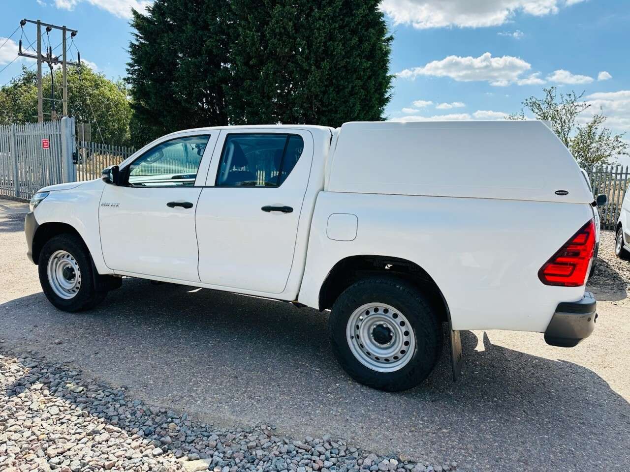 2019 TOYOTA HILUX 2019 TOYOTA HILUX