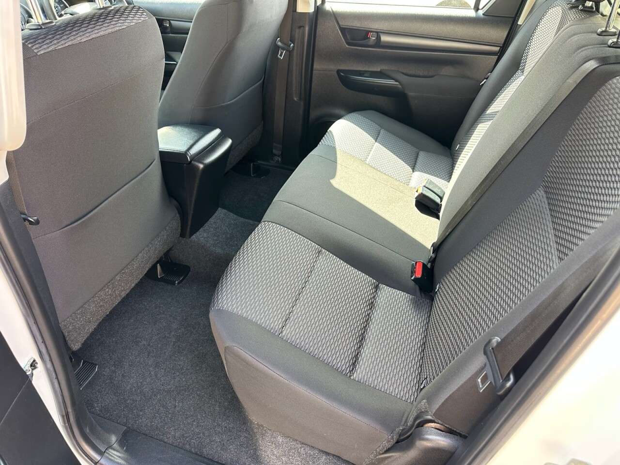 2019 TOYOTA HILUX 2019 TOYOTA HILUX