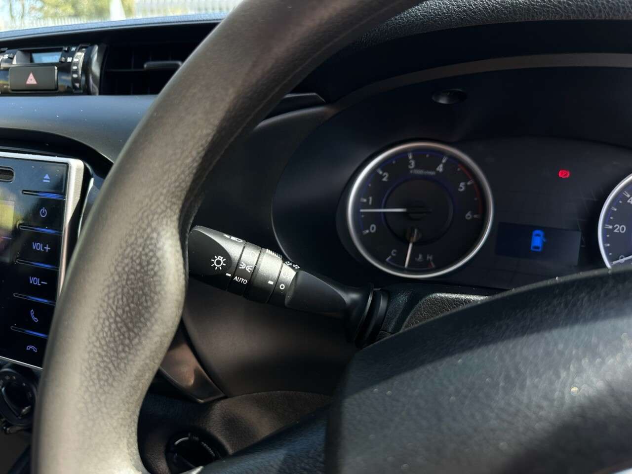 2019 TOYOTA HILUX 2019 TOYOTA HILUX