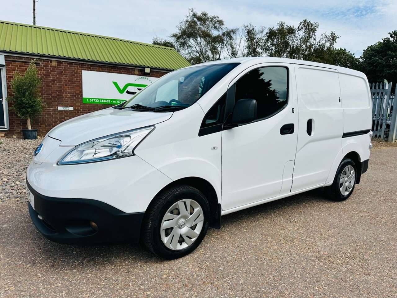 2022 NISSAN E-NV200 2022 NISSAN E-NV200