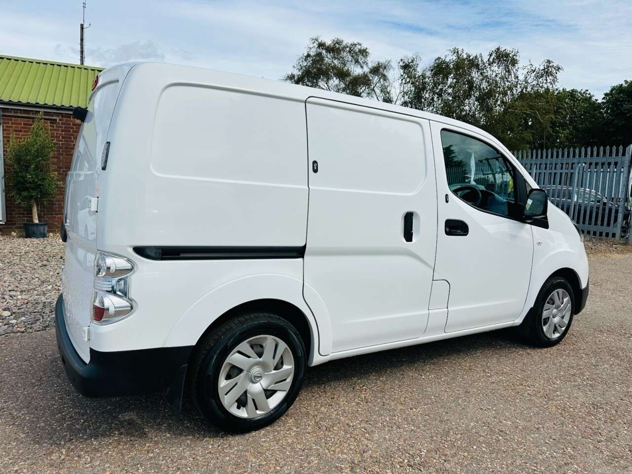 2022 NISSAN E-NV200 2022 NISSAN E-NV200