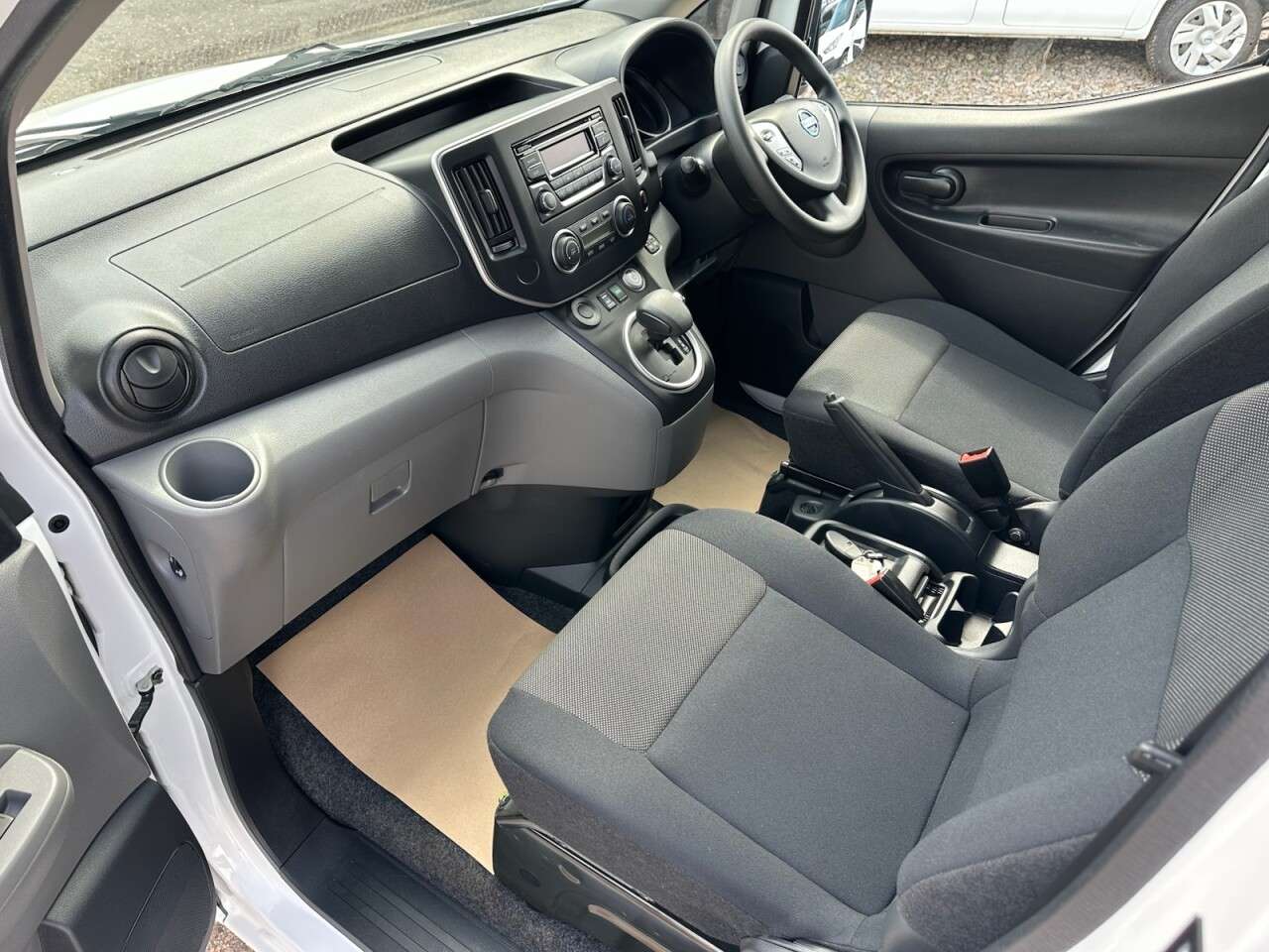 2022 NISSAN E-NV200 2022 NISSAN E-NV200