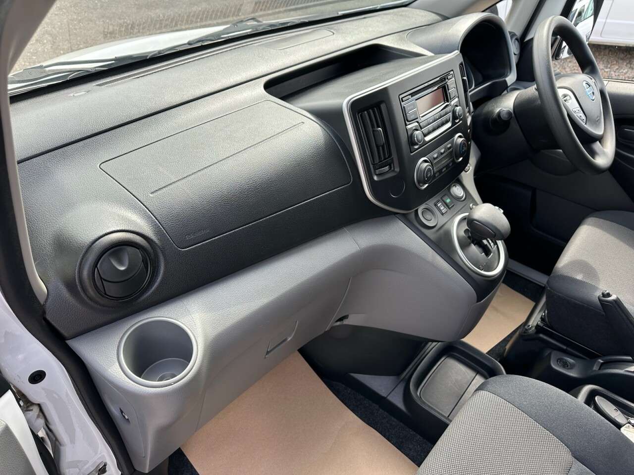 2022 NISSAN E-NV200 2022 NISSAN E-NV200
