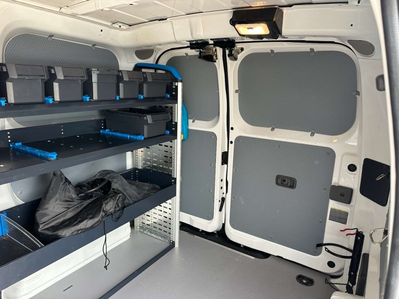 2021 NISSAN E-NV200 2021 NISSAN E-NV200