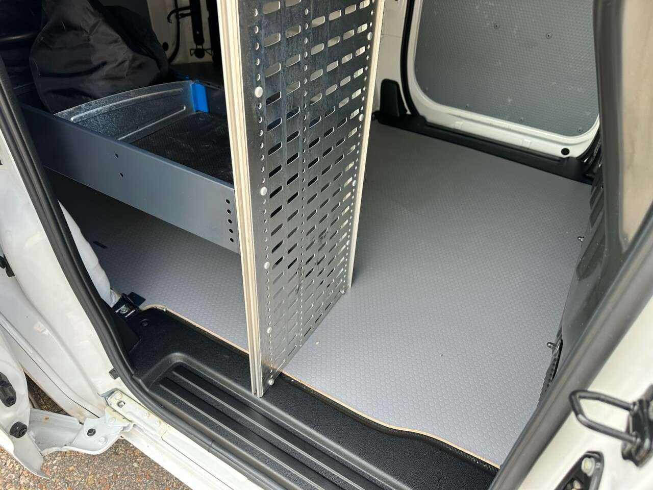 2021 NISSAN E-NV200 2021 NISSAN E-NV200