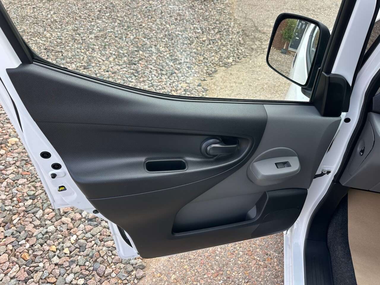 2021 NISSAN E-NV200 2021 NISSAN E-NV200