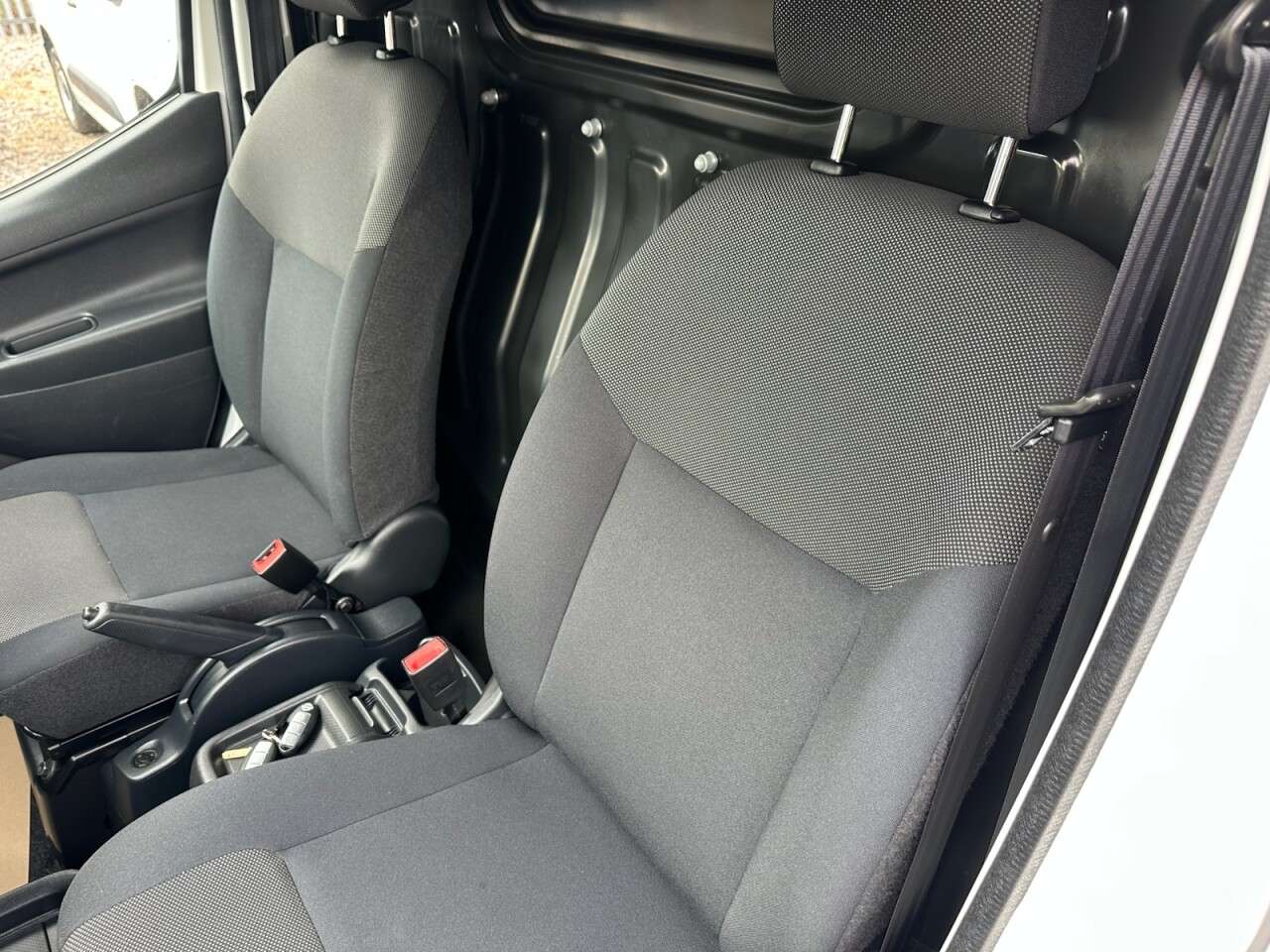 2021 NISSAN E-NV200 2021 NISSAN E-NV200