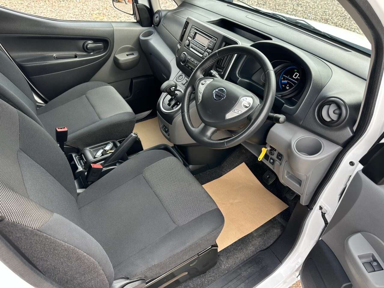 2021 NISSAN E-NV200 2021 NISSAN E-NV200