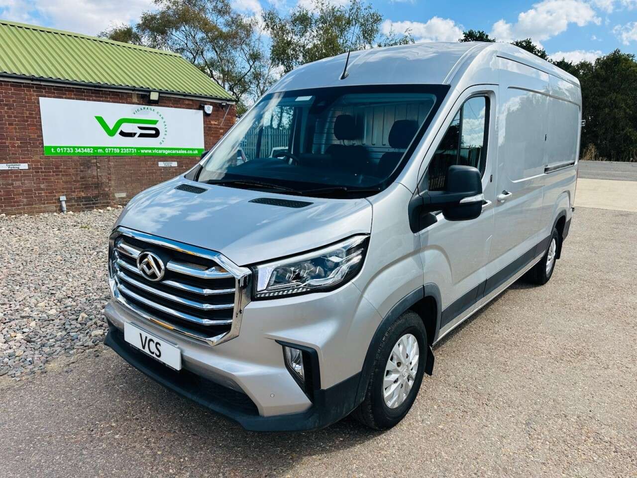 A 2021 MAXUS DELIVER 9 2.0 D20 LUX Panel Van 5dr Diesel Manual FWD L3 H2 Euro 6 (s/s) (163 ps) A 2021 MAXUS DELIVER 9 2.0 D20 LUX Panel Van 5dr Diesel Manual FWD L3 H2 Euro 6 (s/s) (163 ps)