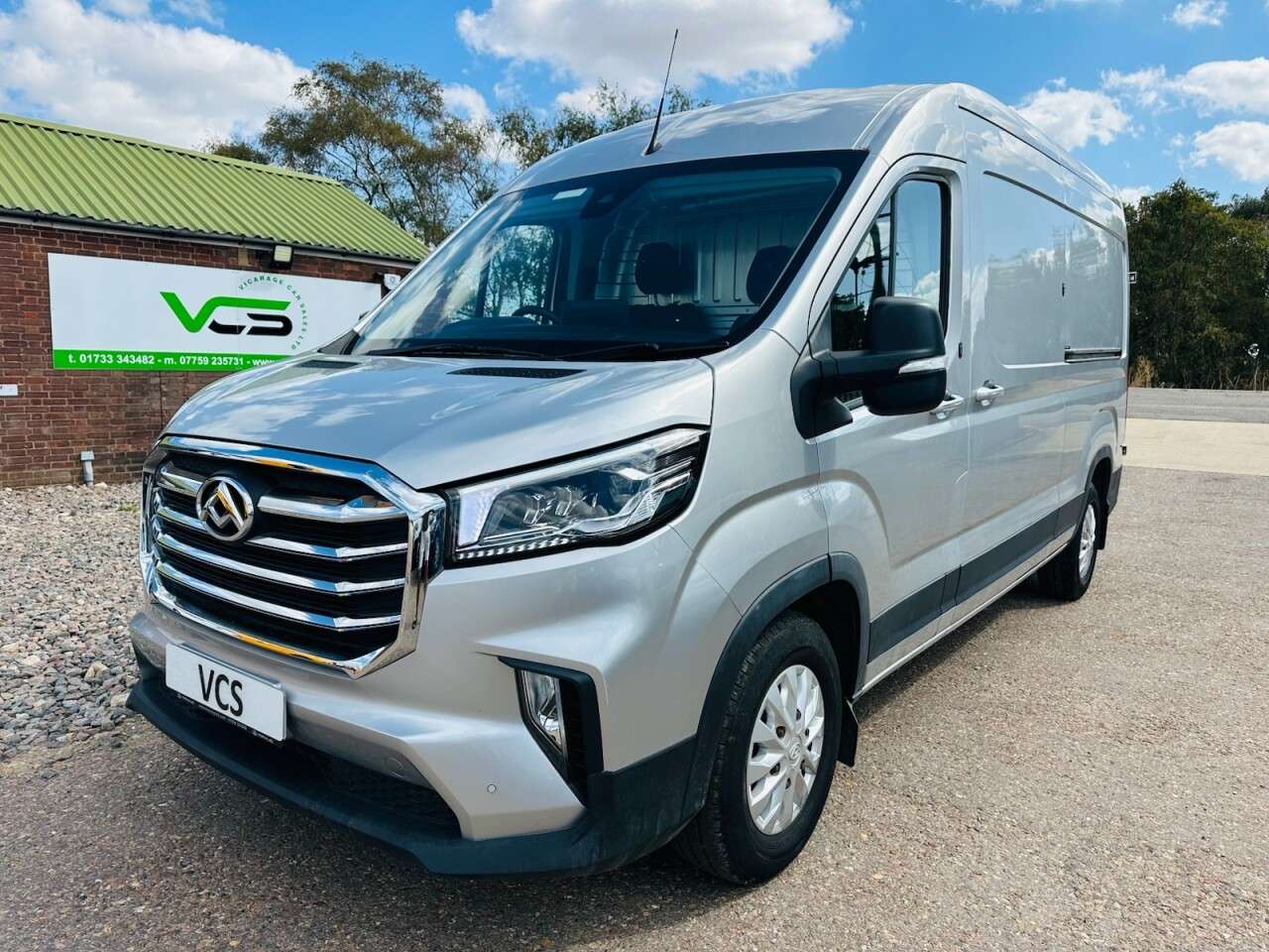 A 2021 MAXUS DELIVER 9 2.0 D20 LUX Panel Van 5dr Diesel Manual FWD L3 H2 Euro 6 (s/s) (163 ps) A 2021 MAXUS DELIVER 9 2.0 D20 LUX Panel Van 5dr Diesel Manual FWD L3 H2 Euro 6 (s/s) (163 ps)