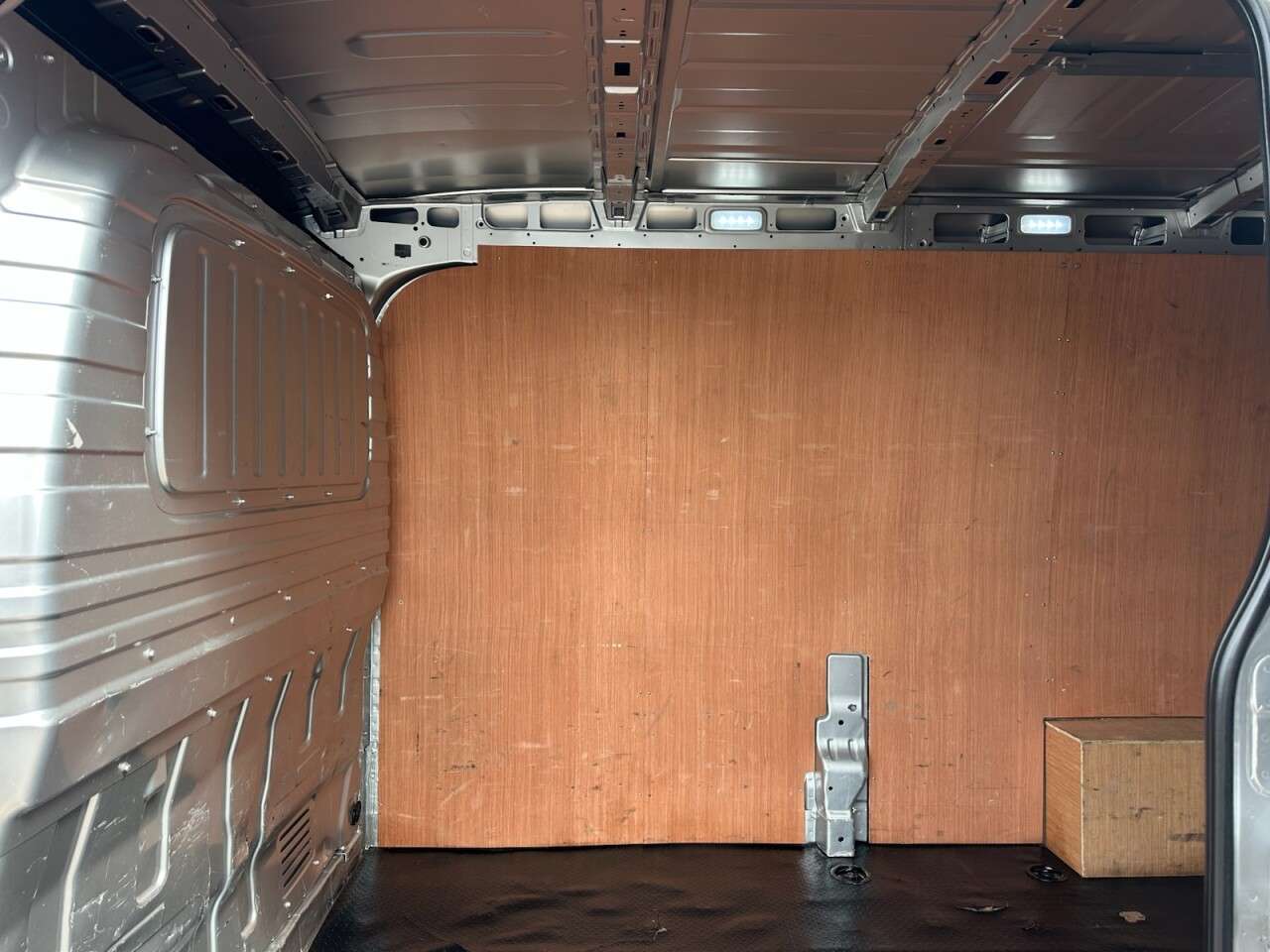 2021 MAXUS DELIVER 9 2021 MAXUS DELIVER 9
