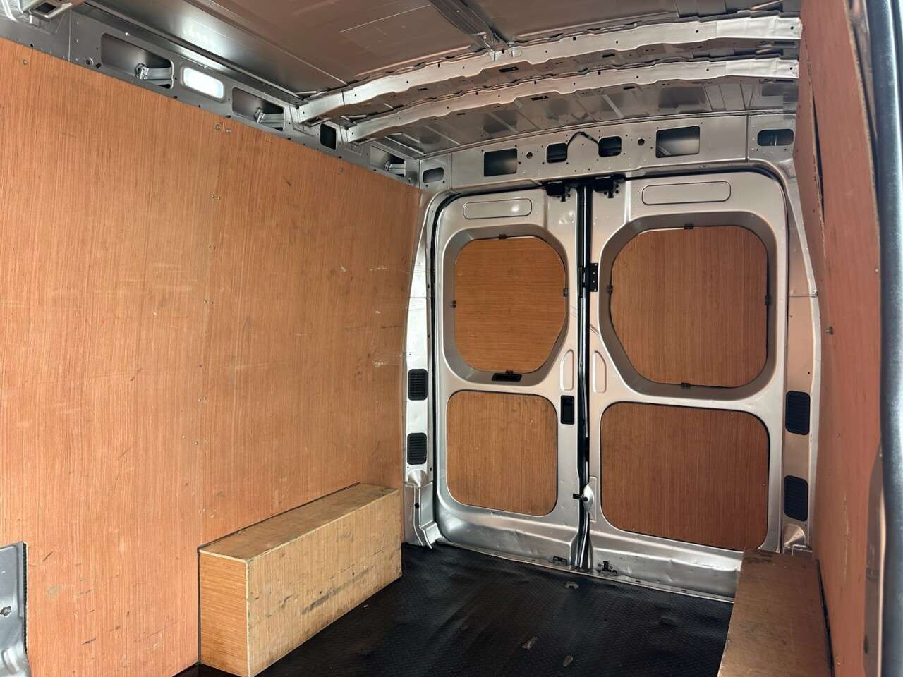2021 MAXUS DELIVER 9 2021 MAXUS DELIVER 9