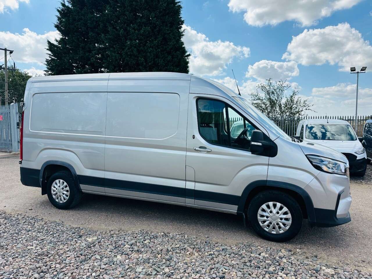 2021 MAXUS DELIVER 9 2021 MAXUS DELIVER 9