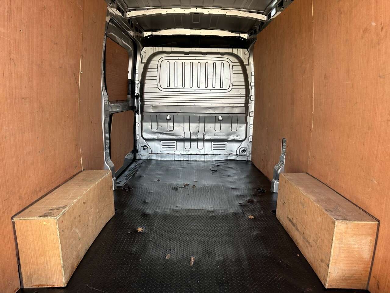2021 MAXUS DELIVER 9 2021 MAXUS DELIVER 9