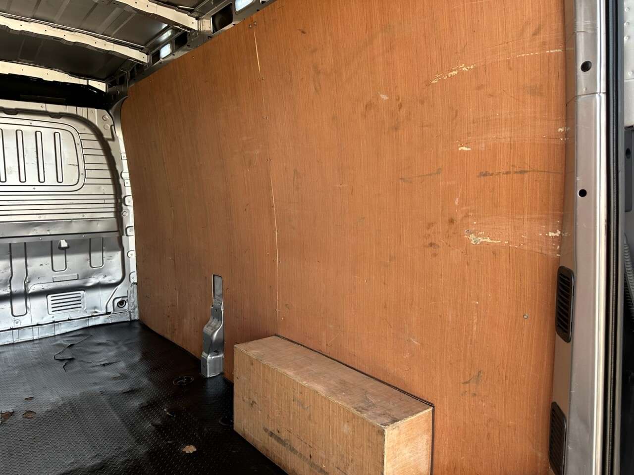 2021 MAXUS DELIVER 9 2021 MAXUS DELIVER 9