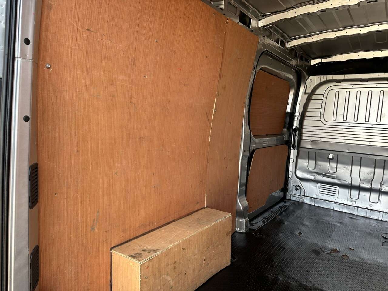 2021 MAXUS DELIVER 9 2021 MAXUS DELIVER 9