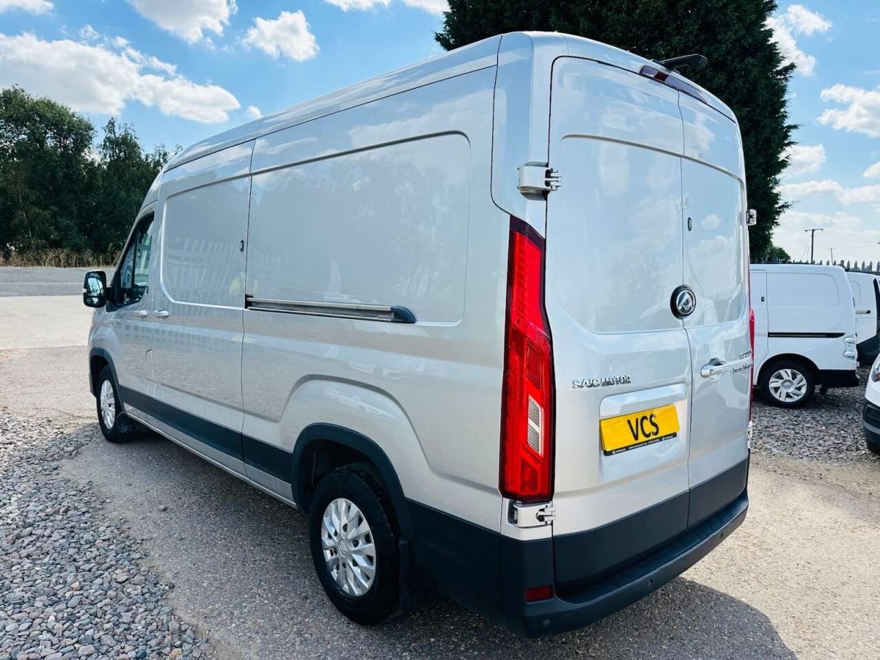 2021 MAXUS DELIVER 9 2021 MAXUS DELIVER 9