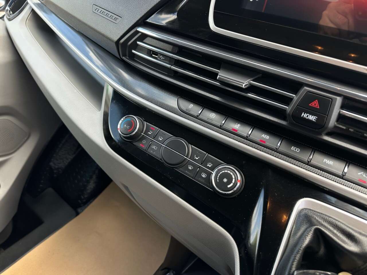 2021 MAXUS DELIVER 9 2021 MAXUS DELIVER 9