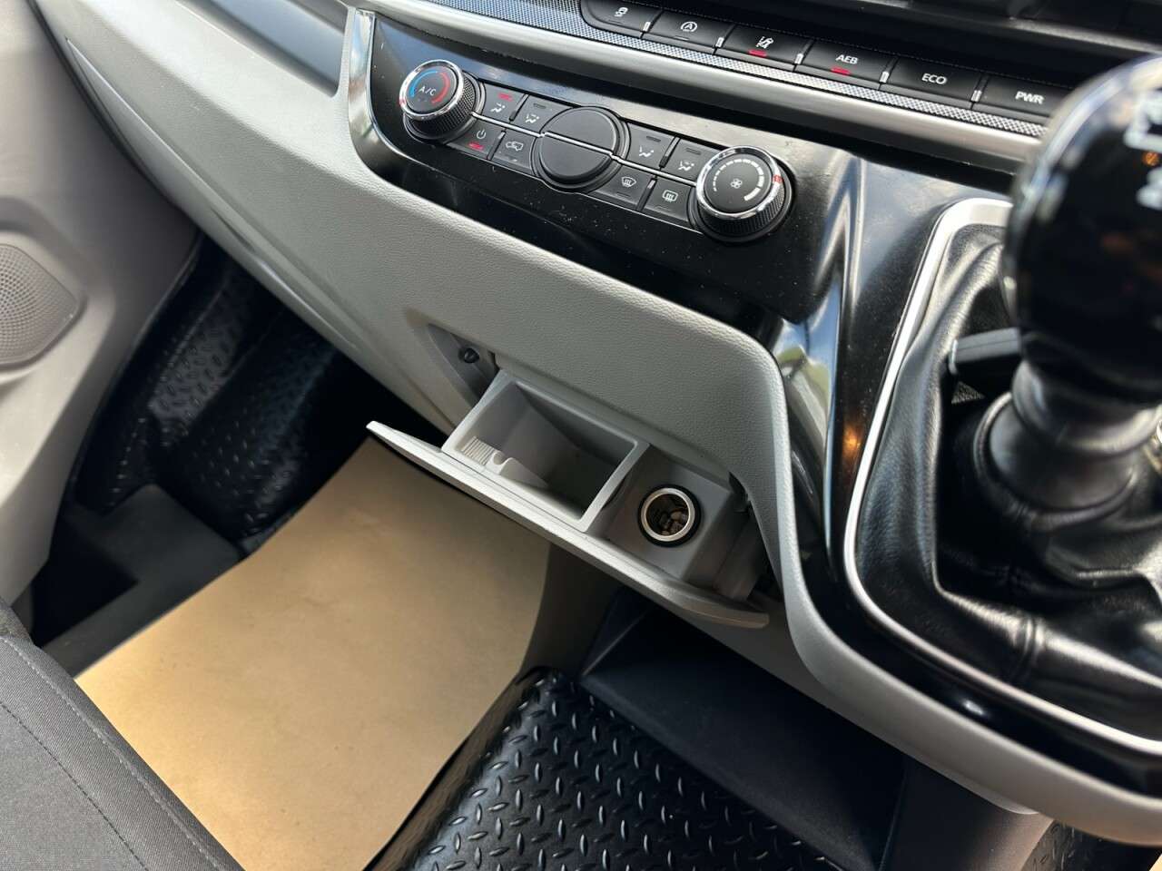 2021 MAXUS DELIVER 9 2021 MAXUS DELIVER 9