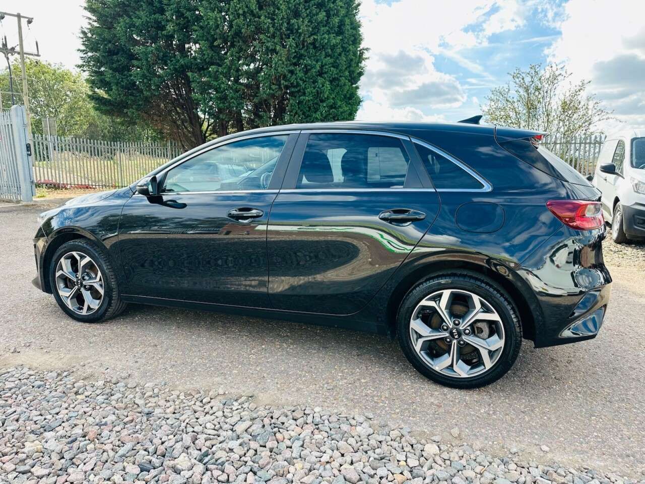 2021 KIA CEED 2021 KIA CEED