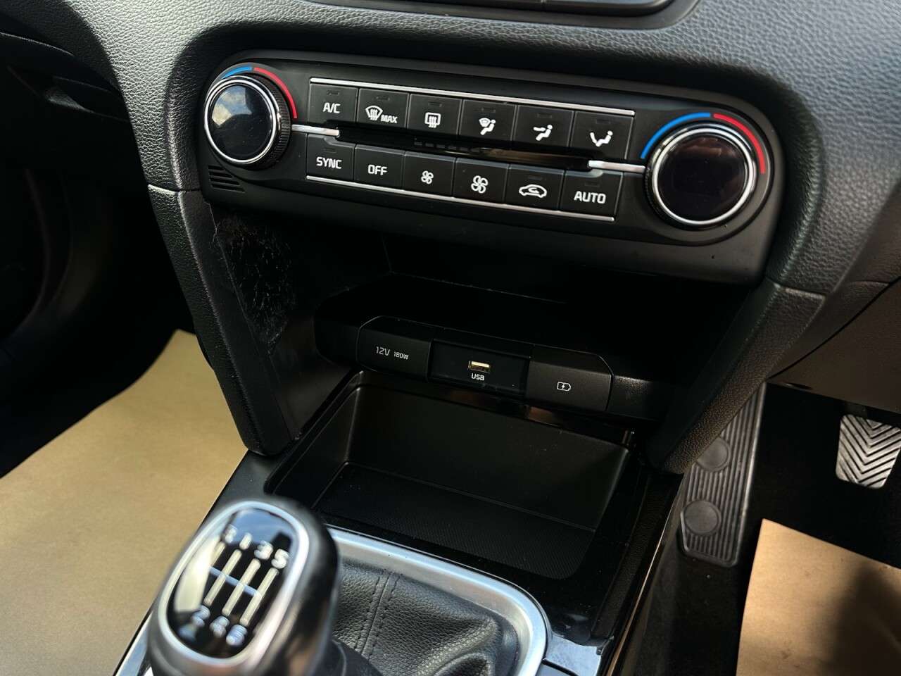 2021 KIA CEED 2021 KIA CEED