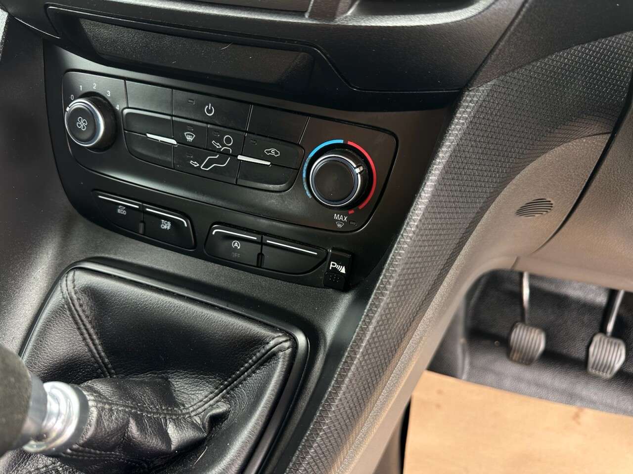 2019 FORD TRANSIT CONNECT 2019 FORD TRANSIT CONNECT