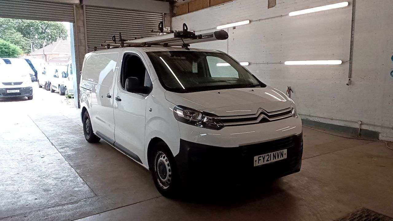 A 2021 CITROEN DISPATCH 1.5 BlueHDi 1000 Enterprise M Panel Van 6dr Diesel Manual FWD 2 Euro 6 (s/s A 2021 CITROEN DISPATCH 1.5 BlueHDi 1000 Enterprise M Panel Van 6dr Diesel Manual FWD 2 Euro 6 (s/s