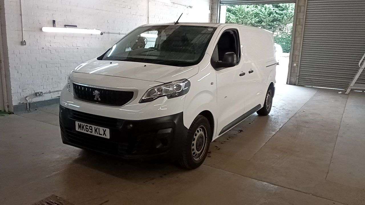 A 2019 PEUGEOT EXPERT 1.5 BlueHDi 1000 Professional Standard Panel Van 6dr Diesel Manual MWB Euro A 2019 PEUGEOT EXPERT 1.5 BlueHDi 1000 Professional Standard Panel Van 6dr Diesel Manual MWB Euro