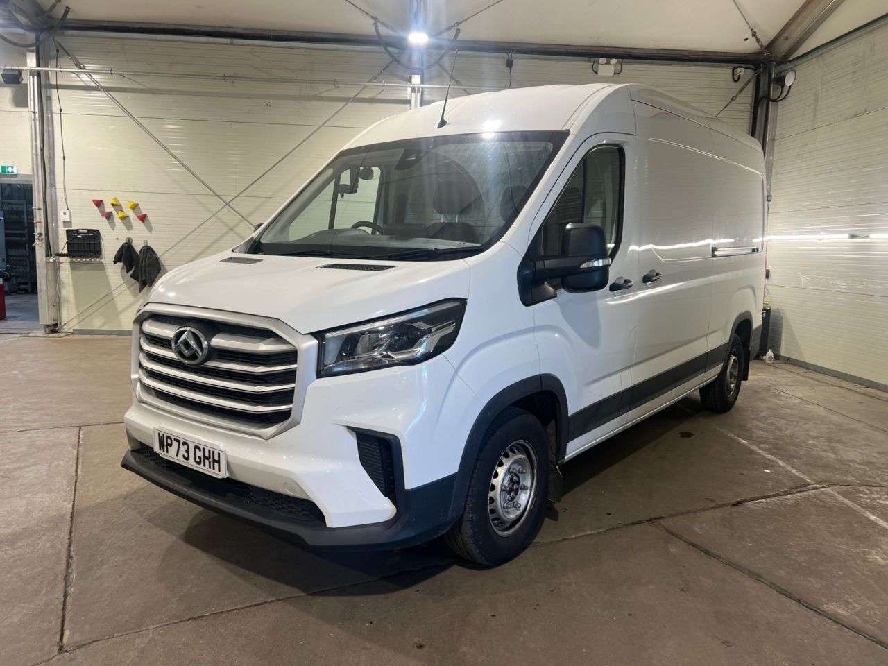 A 2023 MAXUS DELIVER 9 2.0 D20 Panel Van 5dr Diesel Manual FWD L3 H2 Euro 6 (s/s) (163 ps) A 2023 MAXUS DELIVER 9 2.0 D20 Panel Van 5dr Diesel Manual FWD L3 H2 Euro 6 (s/s) (163 ps)