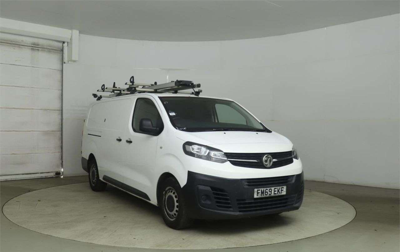 A 2020 VAUXHALL VIVARO 2.0 Turbo D 3100 Edition Panel Van 5dr Diesel Manual L2 H1 Euro 6 (s/s) (12 A 2020 VAUXHALL VIVARO 2.0 Turbo D 3100 Edition Panel Van 5dr Diesel Manual L2 H1 Euro 6 (s/s) (12