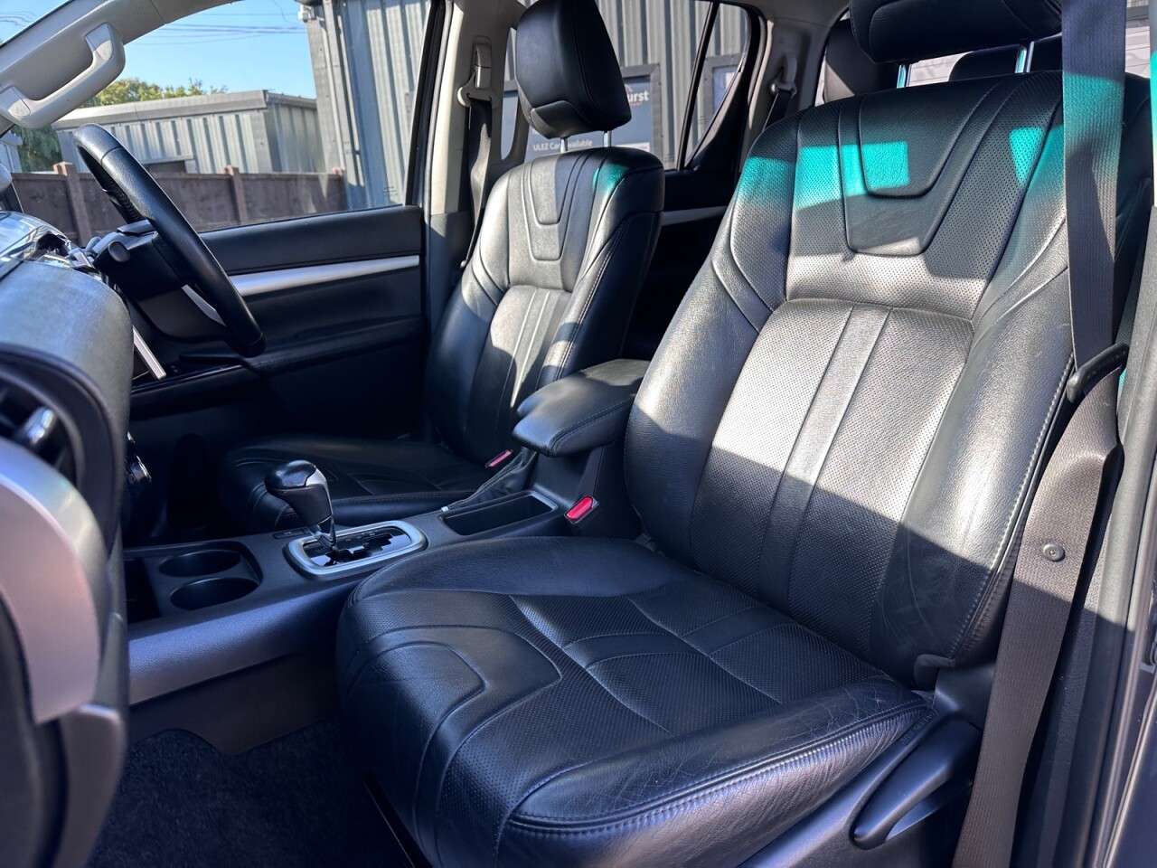 null TOYOTA HI-LUX null TOYOTA HI-LUX