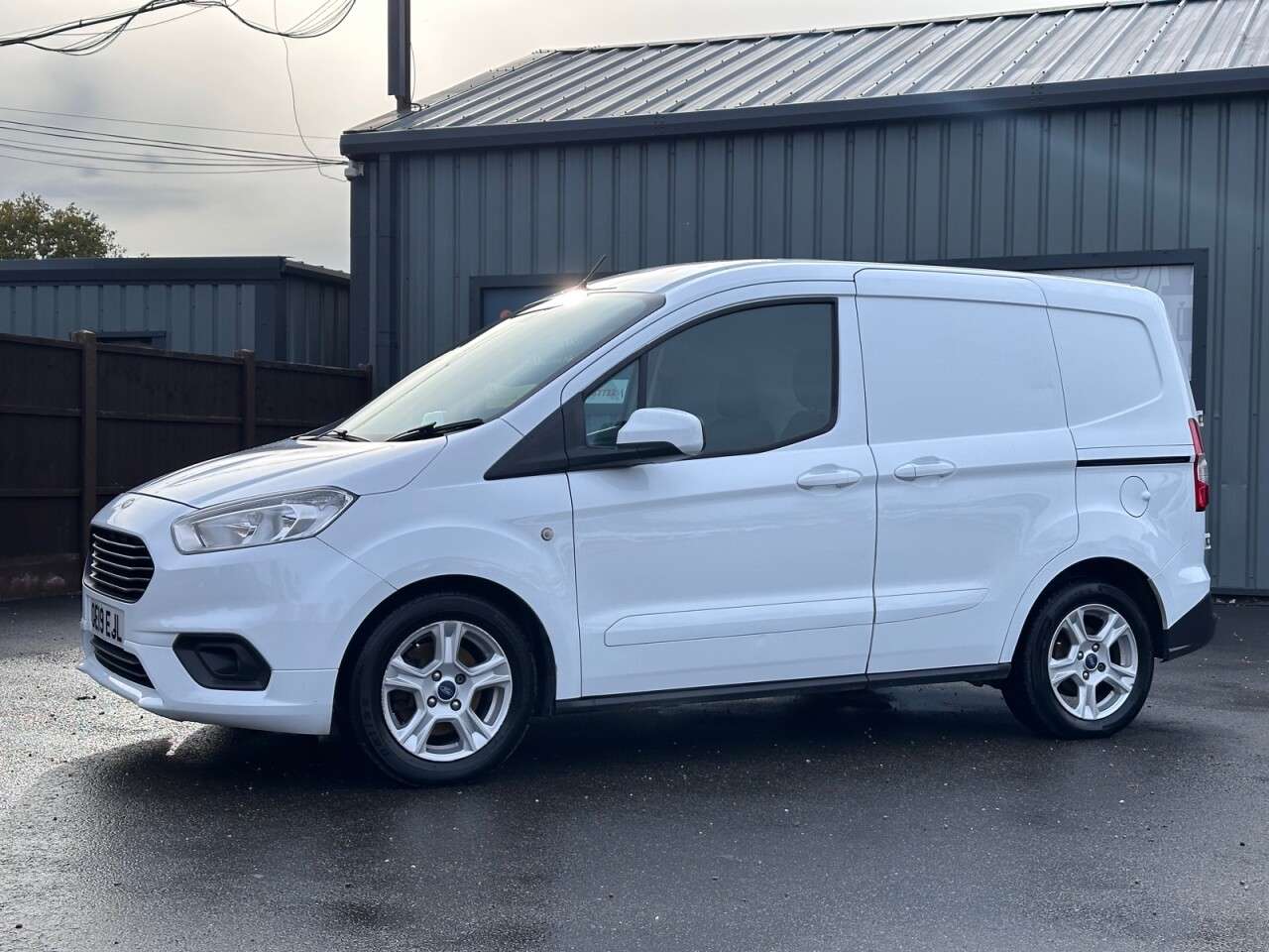 2019 FORD TRANSIT COURIER 2019 FORD TRANSIT COURIER