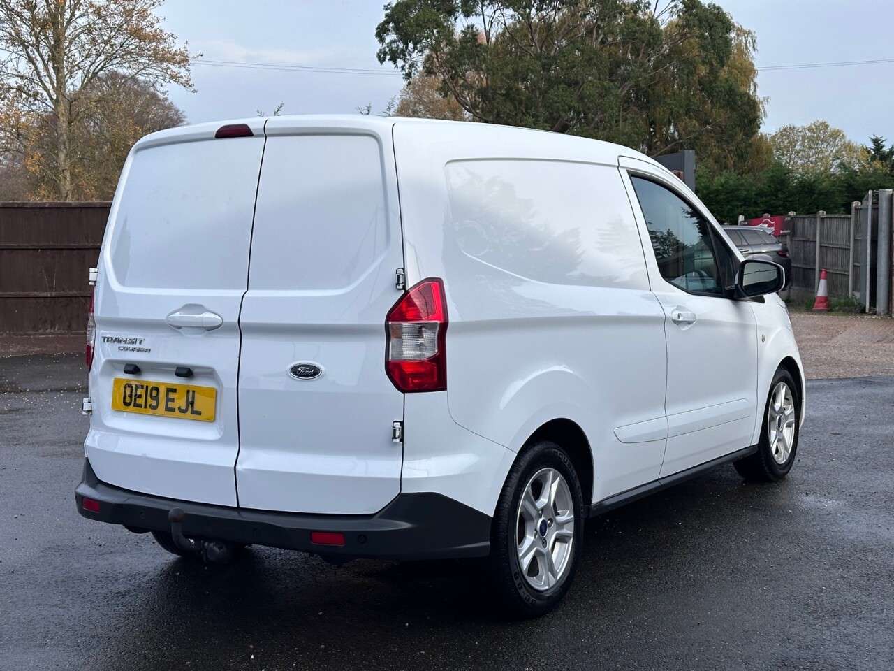 2019 FORD TRANSIT COURIER 2019 FORD TRANSIT COURIER