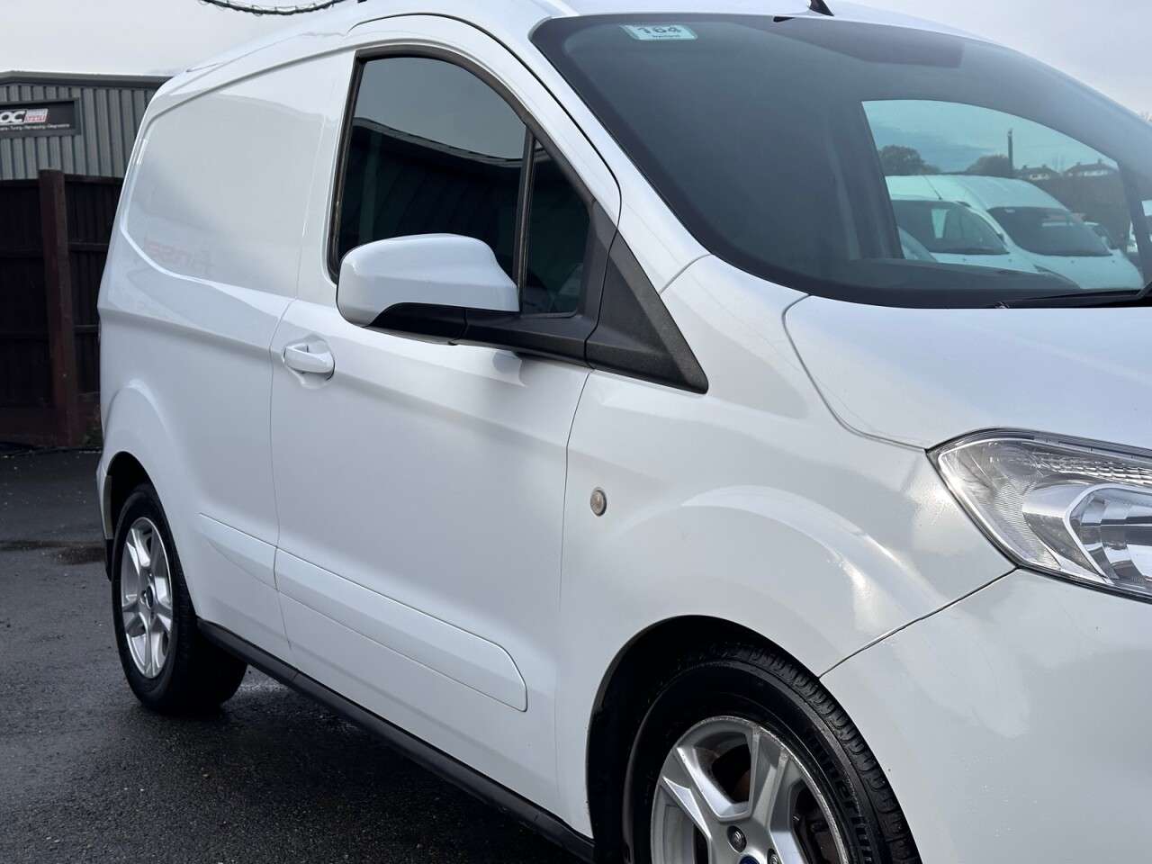 2019 FORD TRANSIT COURIER 2019 FORD TRANSIT COURIER