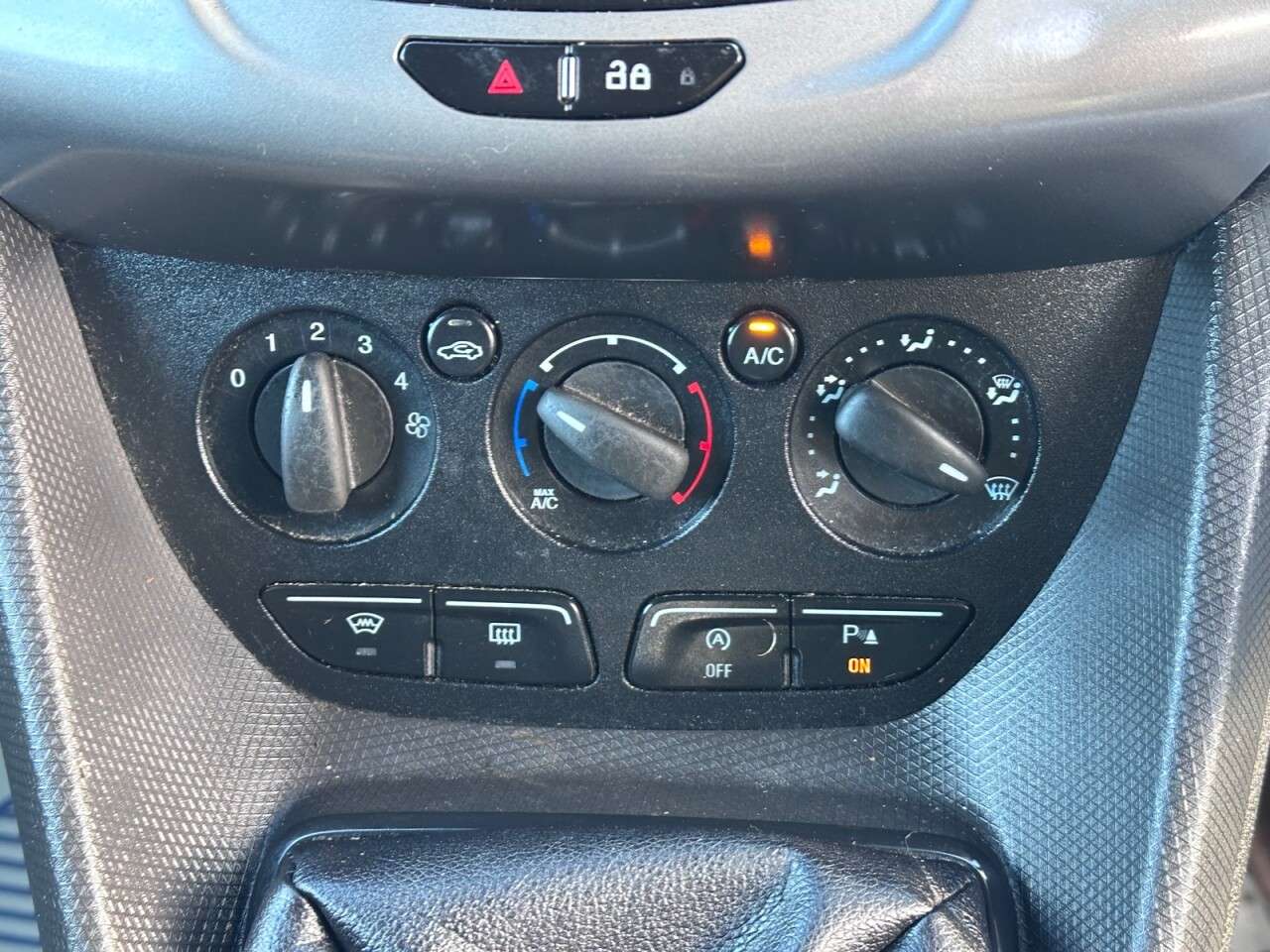 2018 FORD TRANSIT CONNECT 2018 FORD TRANSIT CONNECT