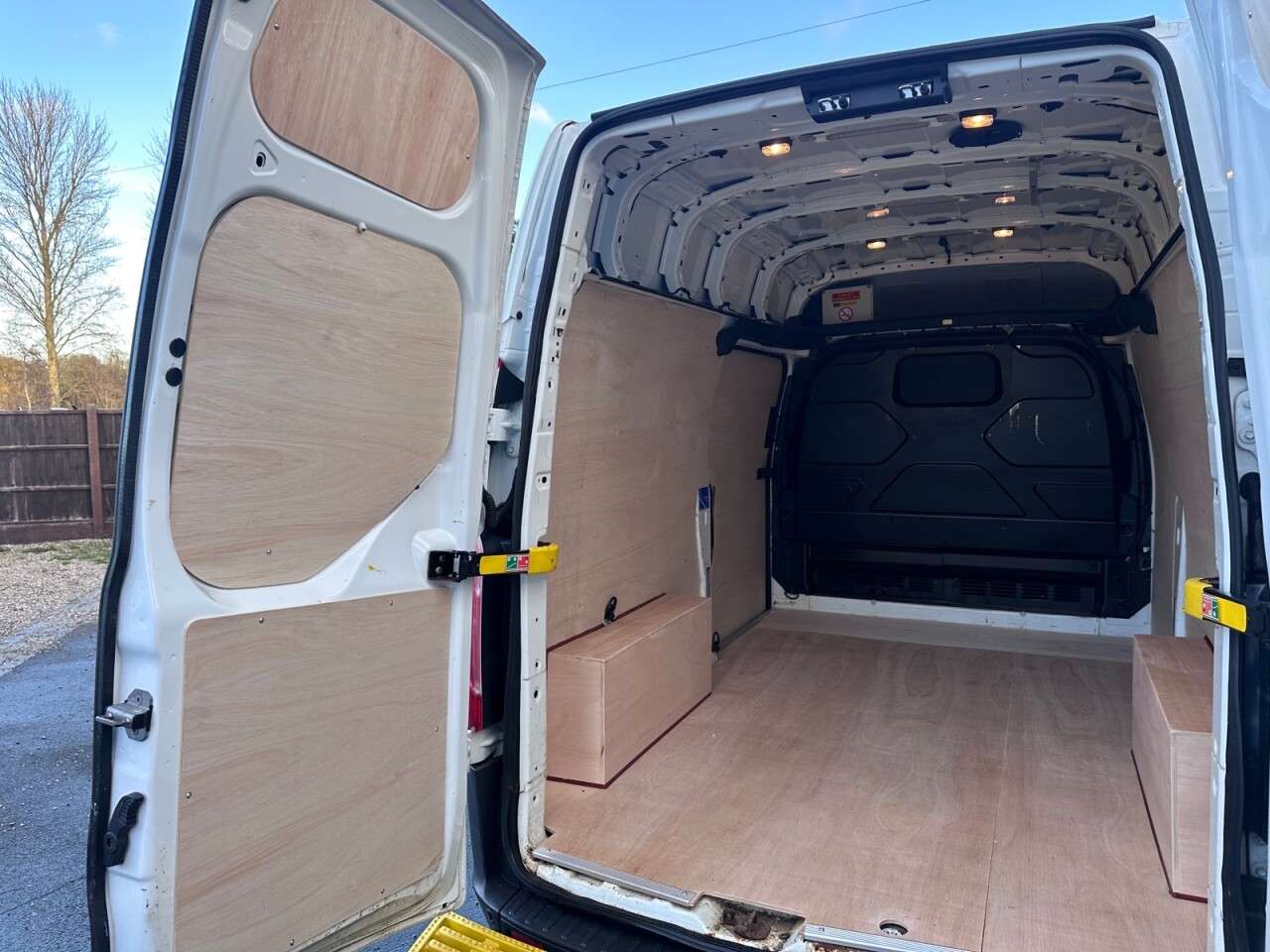 2015 FORD TRANSIT CUSTOM 2015 FORD TRANSIT CUSTOM