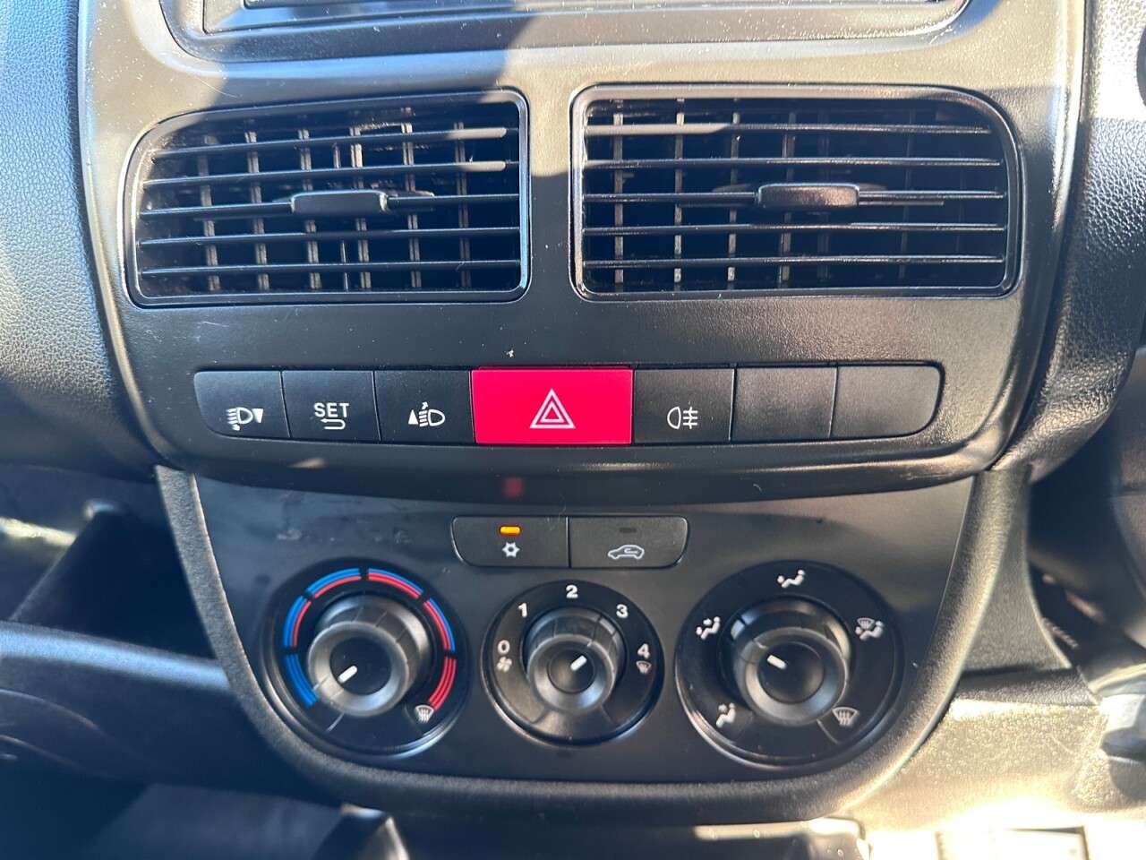 2018 VAUXHALL COMBO 2018 VAUXHALL COMBO