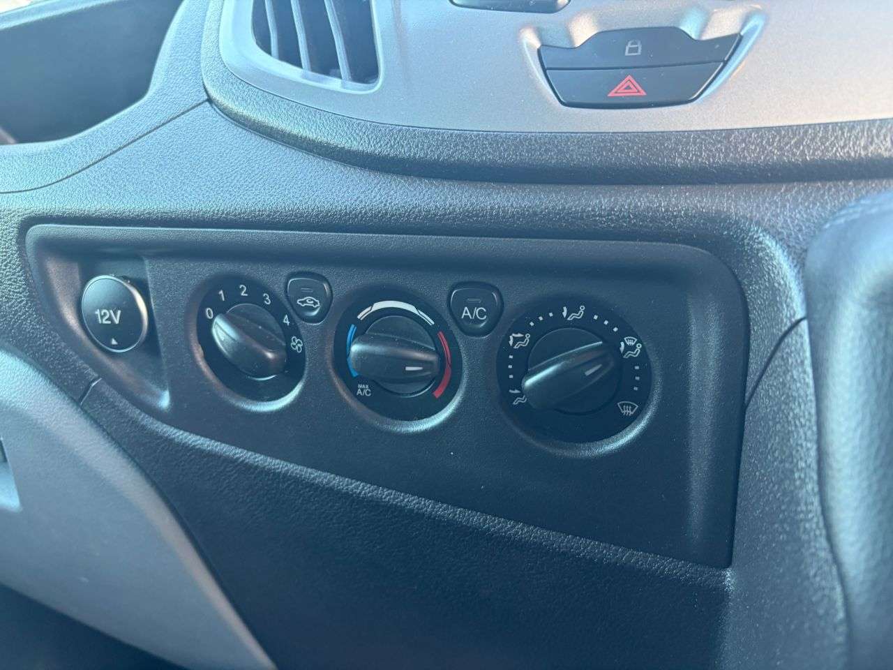 2014 FORD TRANSIT 2014 FORD TRANSIT