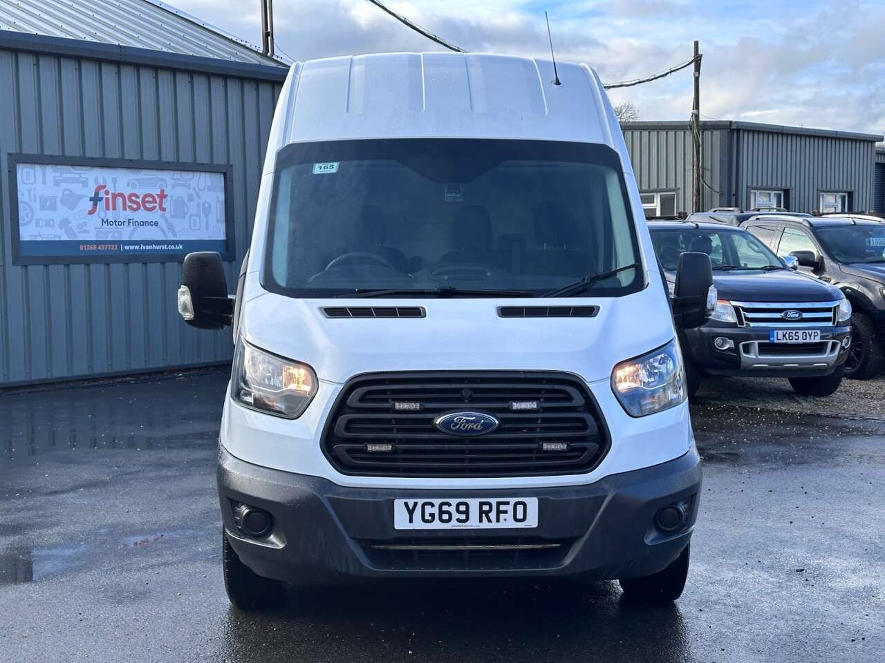 A 2019 FORD TRANSIT 2.0 350 EcoBlue Panel Van 5dr Diesel Manual RWD L3 H3 Euro 6 (130 ps) - 34K A 2019 FORD TRANSIT 2.0 350 EcoBlue Panel Van 5dr Diesel Manual RWD L3 H3 Euro 6 (130 ps) - 34K