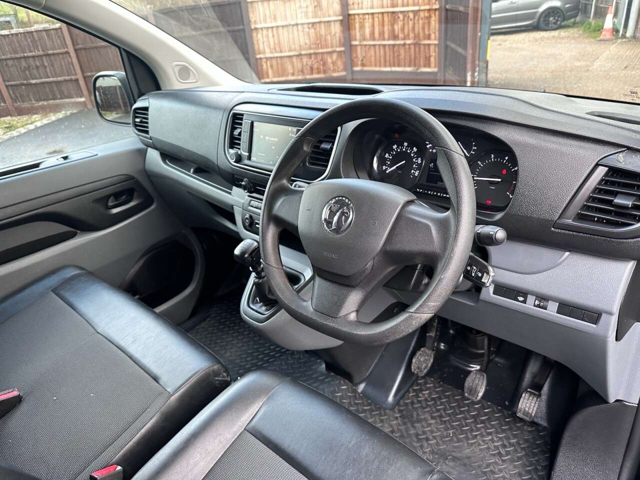 2022 VAUXHALL VIVARO 2022 VAUXHALL VIVARO