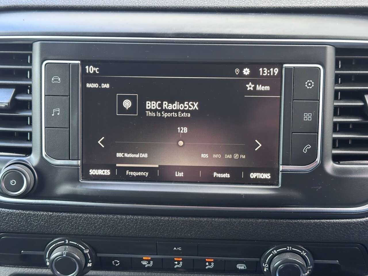 2022 VAUXHALL VIVARO 2022 VAUXHALL VIVARO