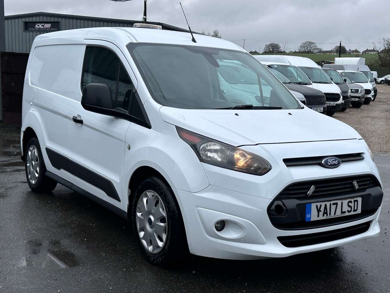 A 2017 FORD TRANSIT CONNECT 1.5 TDCi 200 Trend Panel Van 5dr Diesel Manual L1 H1 (119 g/km, 118 bhp) NO A 2017 FORD TRANSIT CONNECT 1.5 TDCi 200 Trend Panel Van 5dr Diesel Manual L1 H1 (119 g/km, 118 bhp) NO