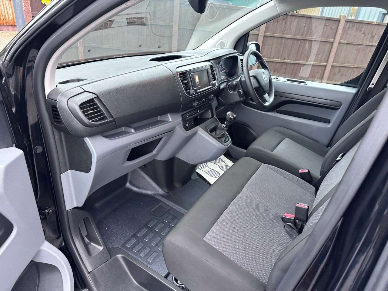 0 VAUXHALL VIVARO 0 VAUXHALL VIVARO