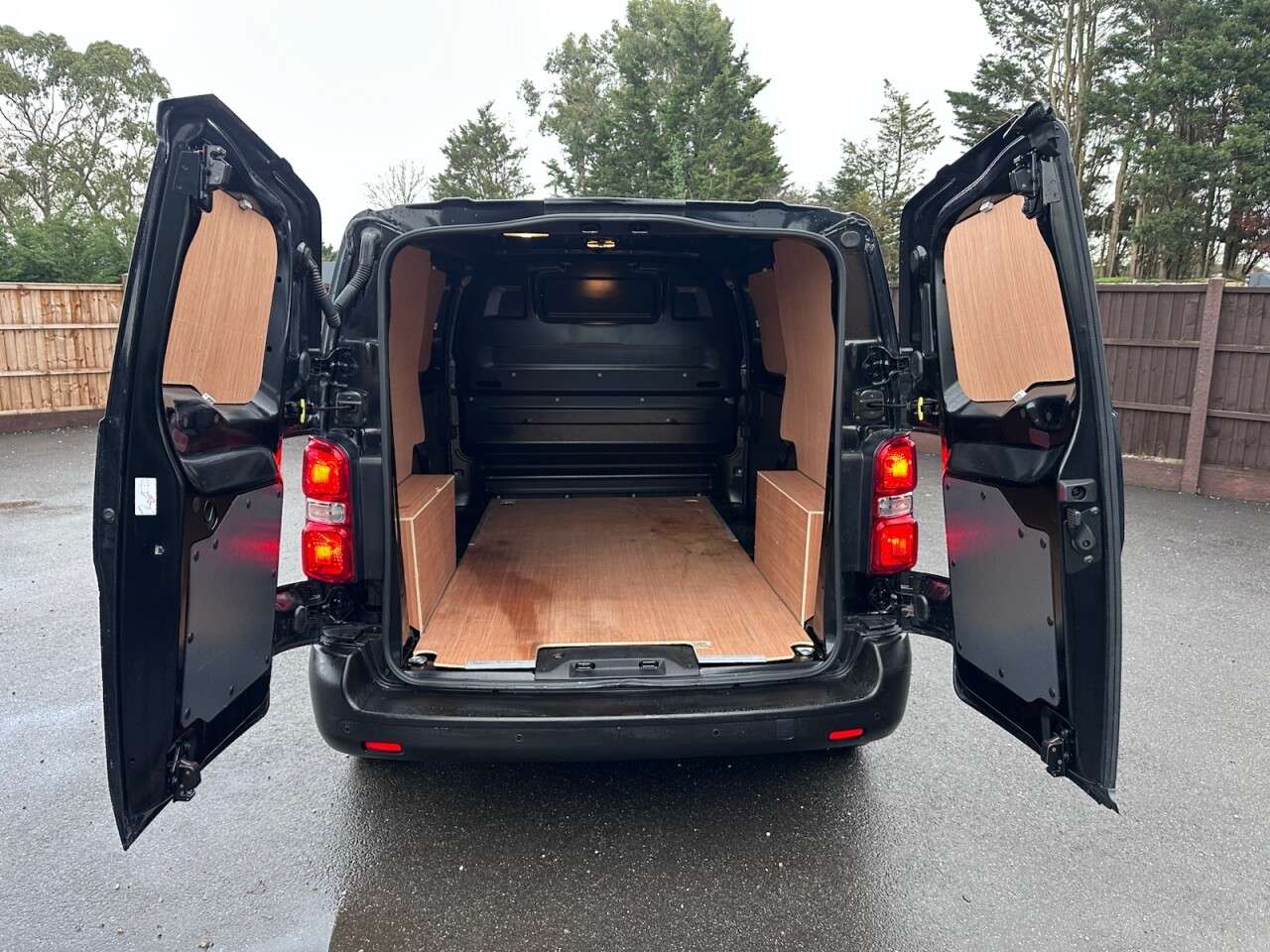 0 VAUXHALL VIVARO 0 VAUXHALL VIVARO