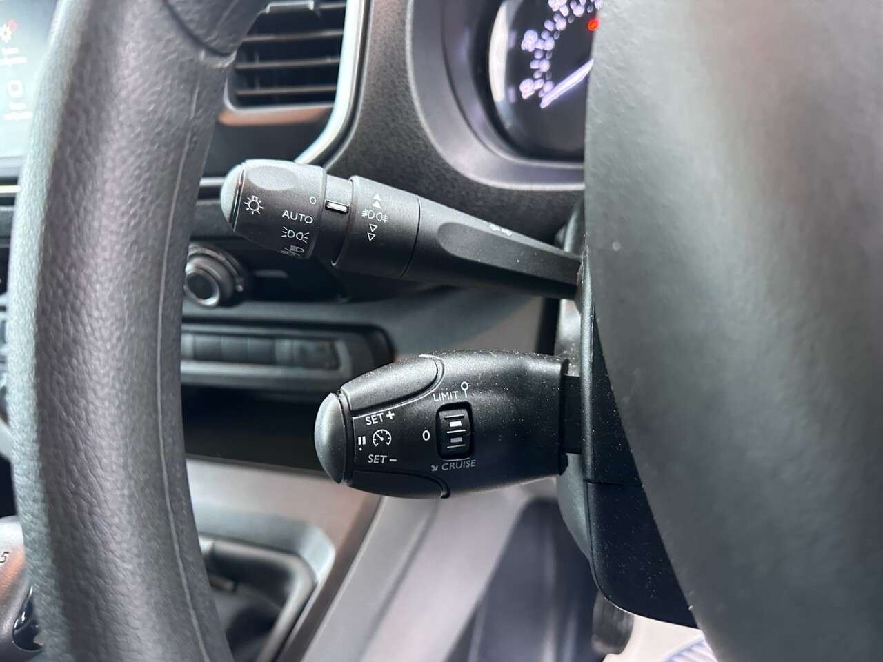 0 VAUXHALL VIVARO 0 VAUXHALL VIVARO